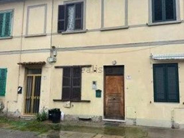 Appartamento in vendita di 98 m² in Via Giovanni Pieraccioli, 52