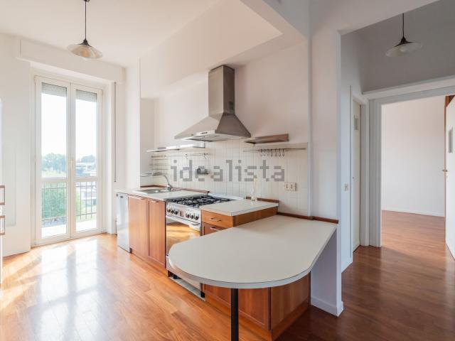 Appartamento in vendita di 98 m² in Via Goffredo Mameli, 4