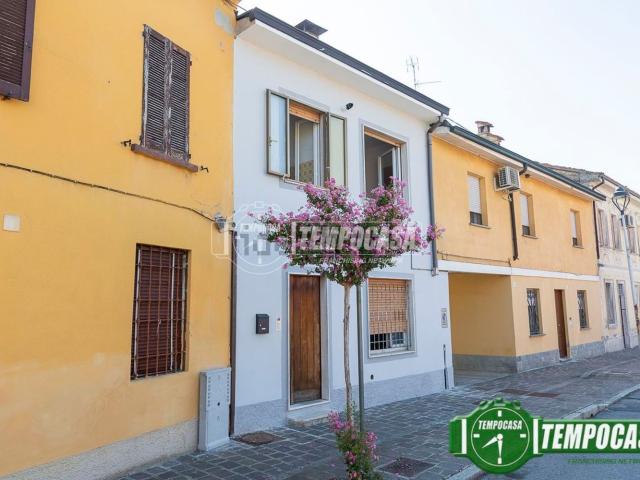 Appartamento in vendita di 98 m² in Via Guainoldo