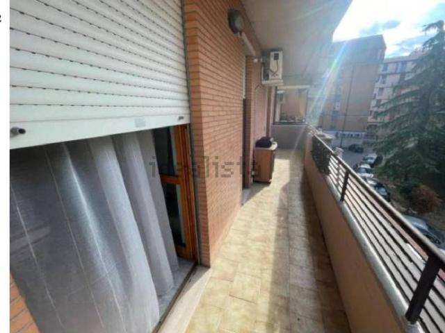 Appartamento in vendita di 98 m² in Via Leccese