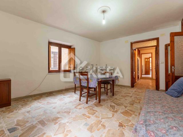 Appartamento in vendita di 98 m² in Via Libertà, 115