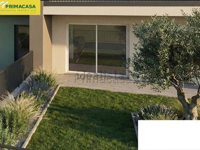 Appartamento in vendita di 98 m² in Via Mambrotta