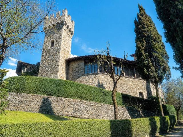Appartamento in vendita di 98 m² in Via Mangona 1, 1