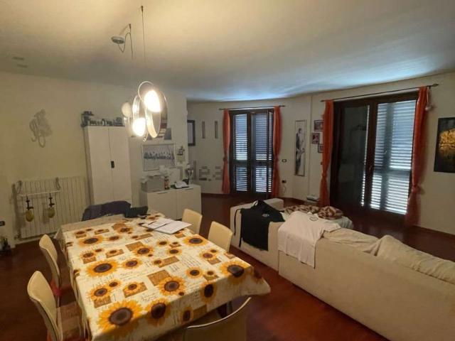 Appartamento in vendita di 98 m² in Via Malacaria Est, 3