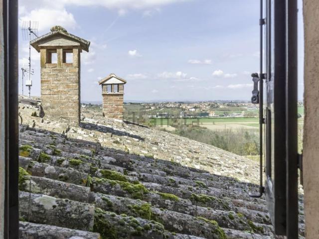 Appartamento in vendita di 98 m² in Via Marche