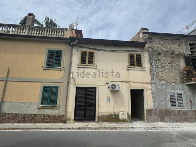 Appartamento in vendita di 98 m² in Via Messinette