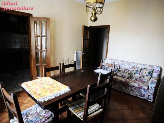 Appartamento in vendita di 98 m² in Via Michelangelo, 43