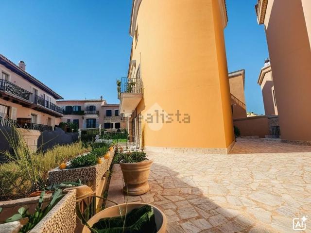 Appartamento in vendita di 98 m² in Via Monte Fumaiolo, 12