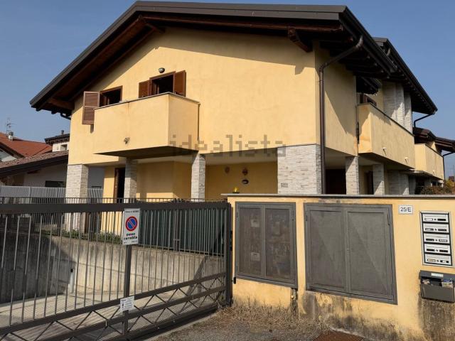 Appartamento in vendita di 98 m² in Via Monte Santo, 25