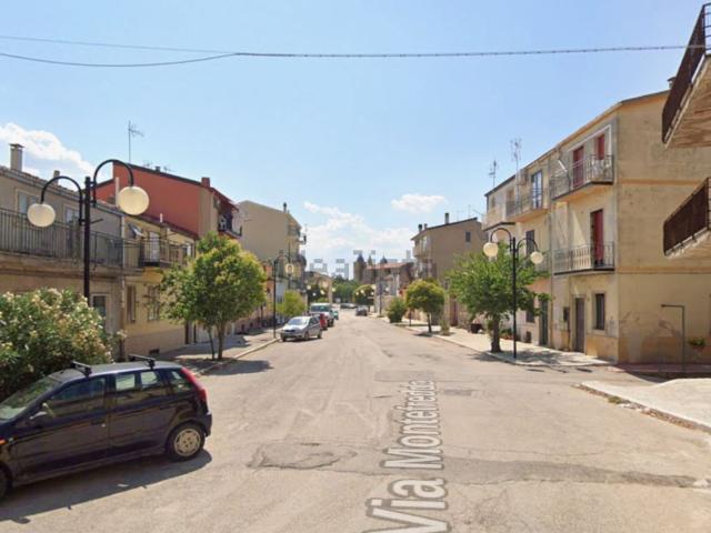 Appartamento in vendita di 98 m² in Via Montefreddo
