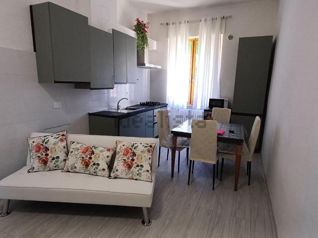 Appartamento in vendita di 98 m² in Via Montegrappa
