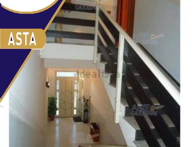 Appartamento in vendita di 98 m² in Via Nazionale, 71