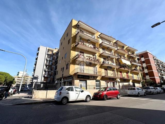 Appartamento in vendita di 98 m² in Via Papa Benedetto XIII, 15
