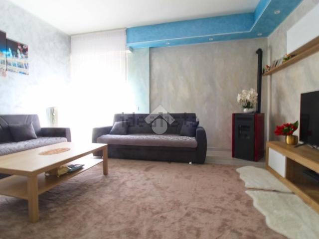 Appartamento in vendita di 98 m² in Via Pergolesi, 29