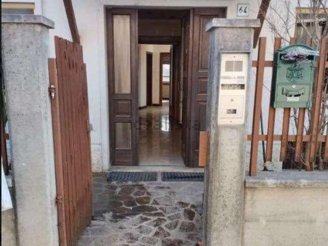 Appartamento in vendita di 98 m² in Via Porto, 64