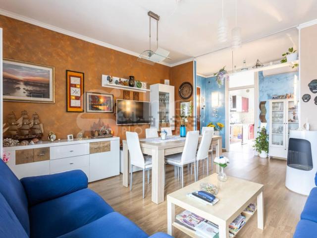 Appartamento in vendita di 98 m² in Via Revedole, 94