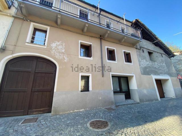 Appartamento in vendita di 98 m² in Via Roma, 111