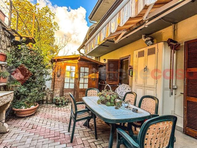 Appartamento in vendita di 98 m² in Via San Benedetto, 32