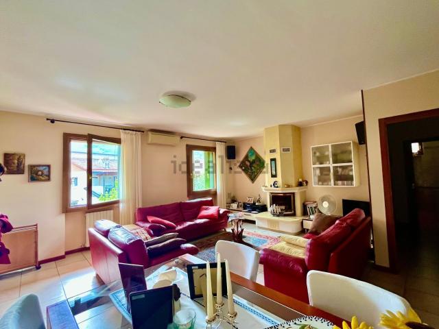 Appartamento in vendita di 98 m² in Via San Giovanni, 15