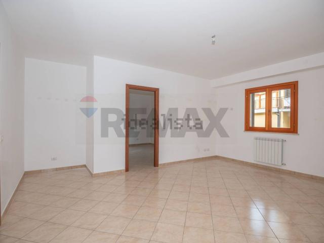 Appartamento in vendita di 98 m² in Via Salvatore Carnevale, 3