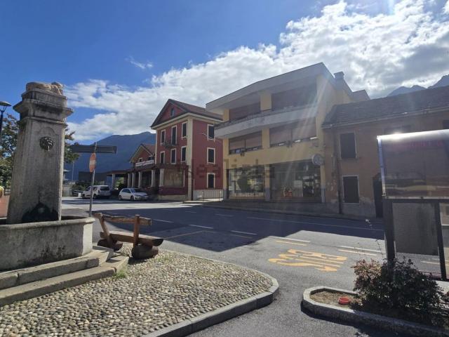 Appartamento in vendita di 98 m² in Via Sempione, 9