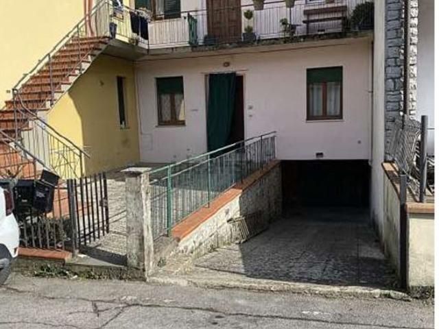 Appartamento in vendita di 98 m² in Via Senese