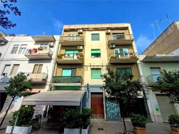 Appartamento in vendita di 98 m² in Viale Commenda, 104
