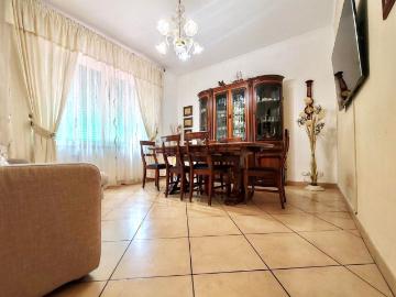 Appartamento in vendita di 98 m² in Viale Eugenio Chiesa, 21