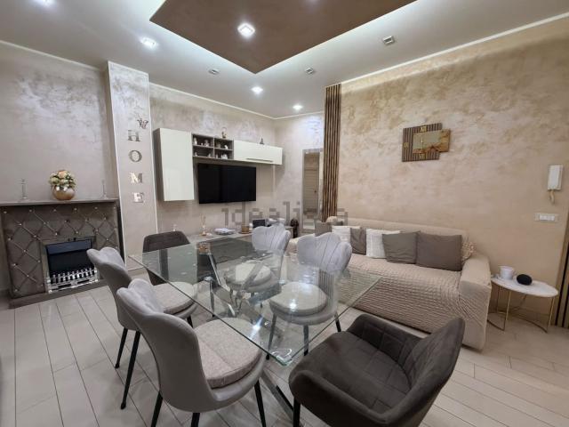 Appartamento in vendita di 99 m² in Corso Vittorio Emanuele, 11