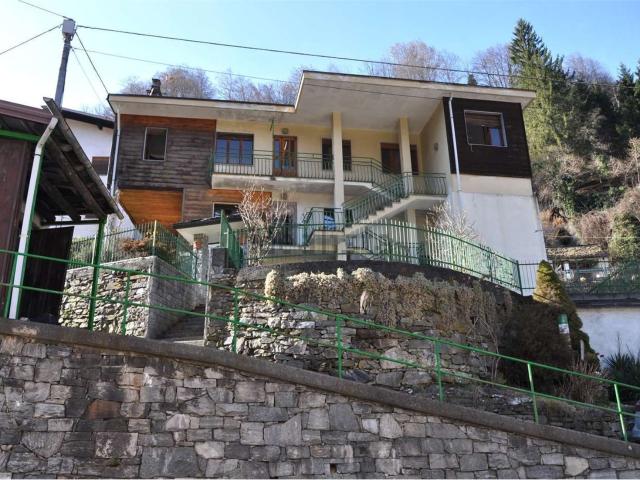 Appartamento in vendita di 99 m² in Località Molini, 28