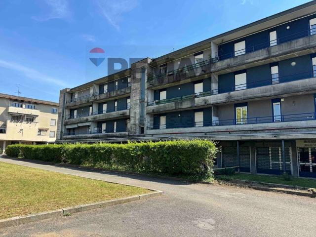 Appartamento in vendita di 99 m² in Piazza Fratelli Carlo e Nello Rosselli, 1