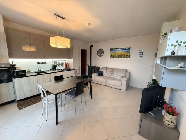 Appartamento in vendita di 99 m² in Piazza IV NOVEMBRE