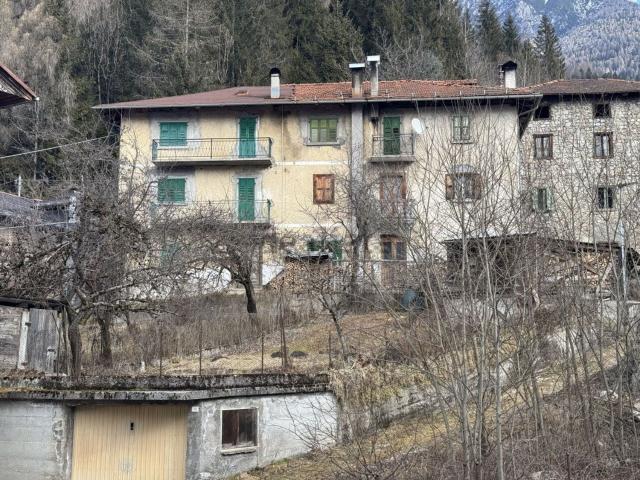 Appartamento in vendita di 99 m² in Piazza Sant&apos Orsola