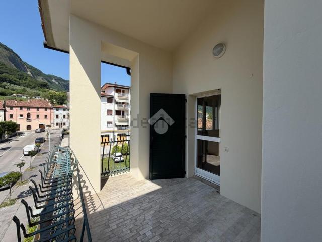Appartamento in vendita di 99 m² in Via Tandura, 22