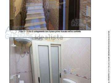 Appartamento in vendita di 99 m² in Via Valenti, 15