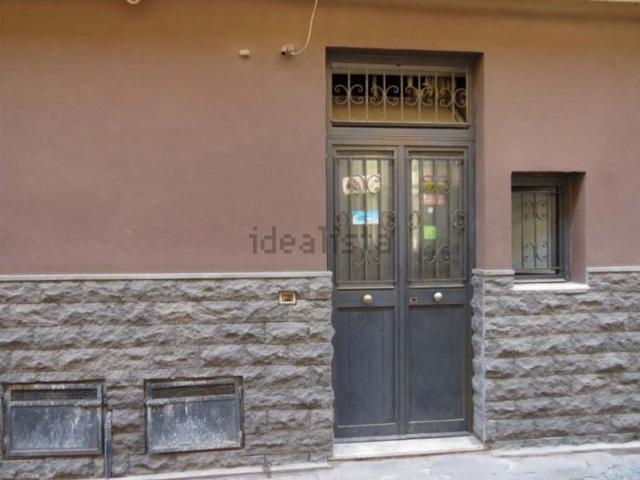 Appartamento in vendita di 99 m² in Via Valenti
