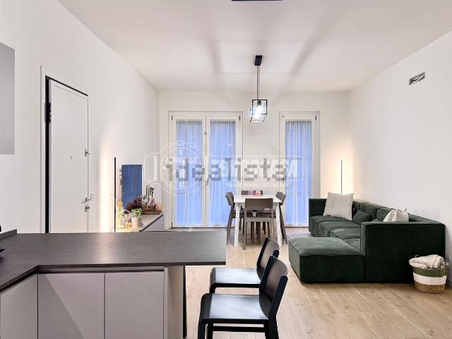 Appartamento in vendita di 99 m² in Via XXV Aprile, 157
