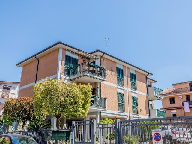 Appartamento in vendita di 99 m² in Via Alessandro Manzoni, 26