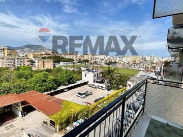Appartamento in vendita di 99 m² in Via Benedetto Croce, 18