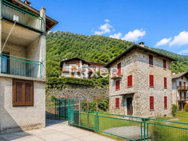 Appartamento in vendita di 99 m² in Via Ciappanico