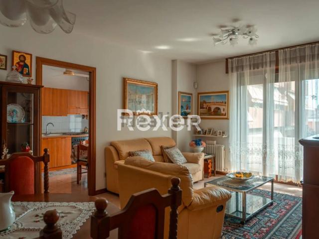 Appartamento in vendita di 99 m² in Via Crotone, 6