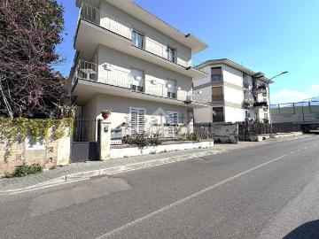 Appartamento in vendita di 99 m² in Via Dalbono, 37