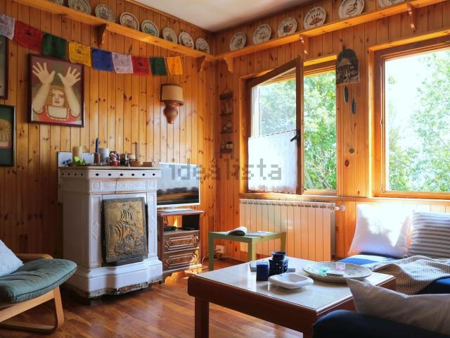 Appartamento in vendita di 99 m² in Via Della Madonna del Lavoro