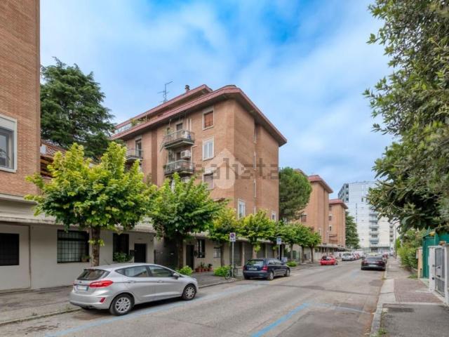 Appartamento in vendita di 99 m² in Via Don Giovanni Fornasini, 34