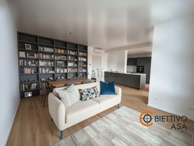 Appartamento in vendita di 99 m² in Via Don Giovanni Minzoni