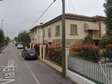 Appartamento in vendita di 99 m² in Via Europa