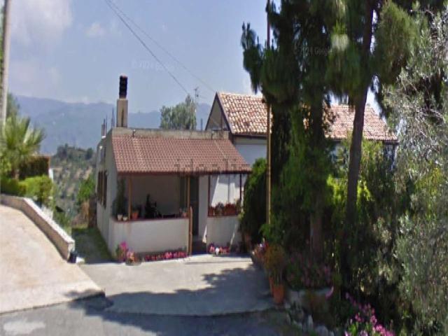 Appartamento in vendita di 99 m² in Via Fossecalì