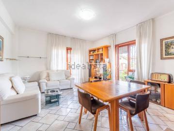 Appartamento in vendita di 99 m² in Via Fratelli Wright