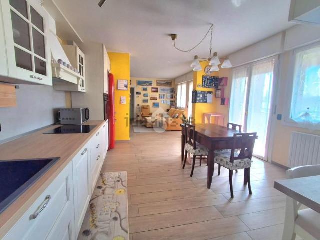 Appartamento in vendita di 99 m² in Via Italo Focherini, 23