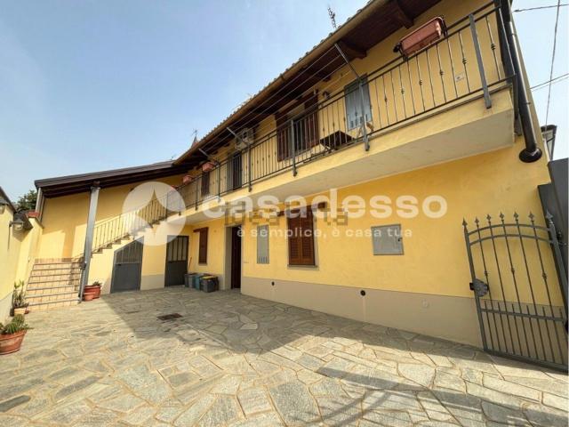 Appartamento in vendita di 99 m² in Via IV Novembre, 28